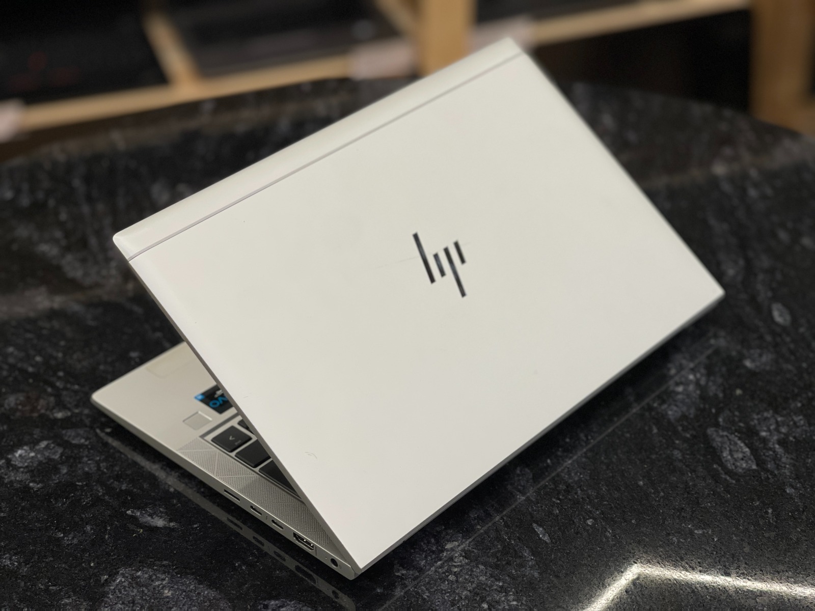 HP EliteBook 830 G8 — фото 4