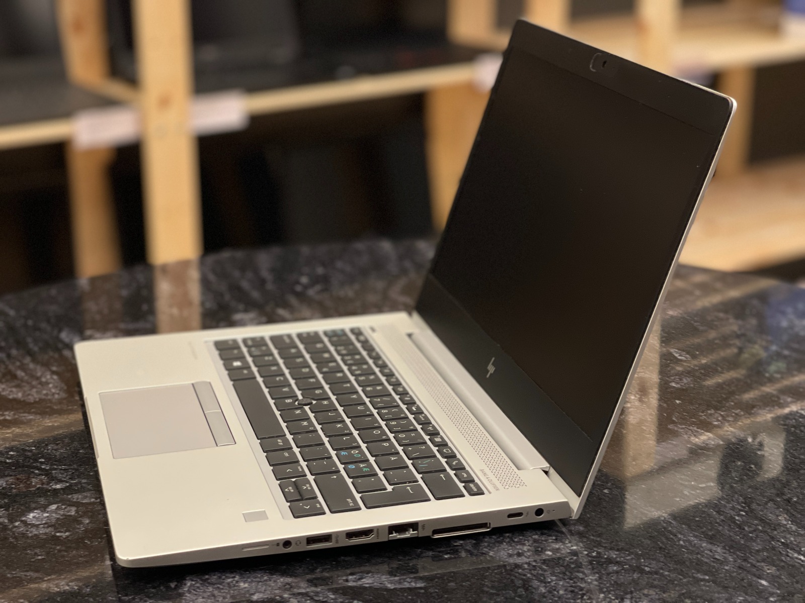 HP EliteBook 830 G5 — фото 3