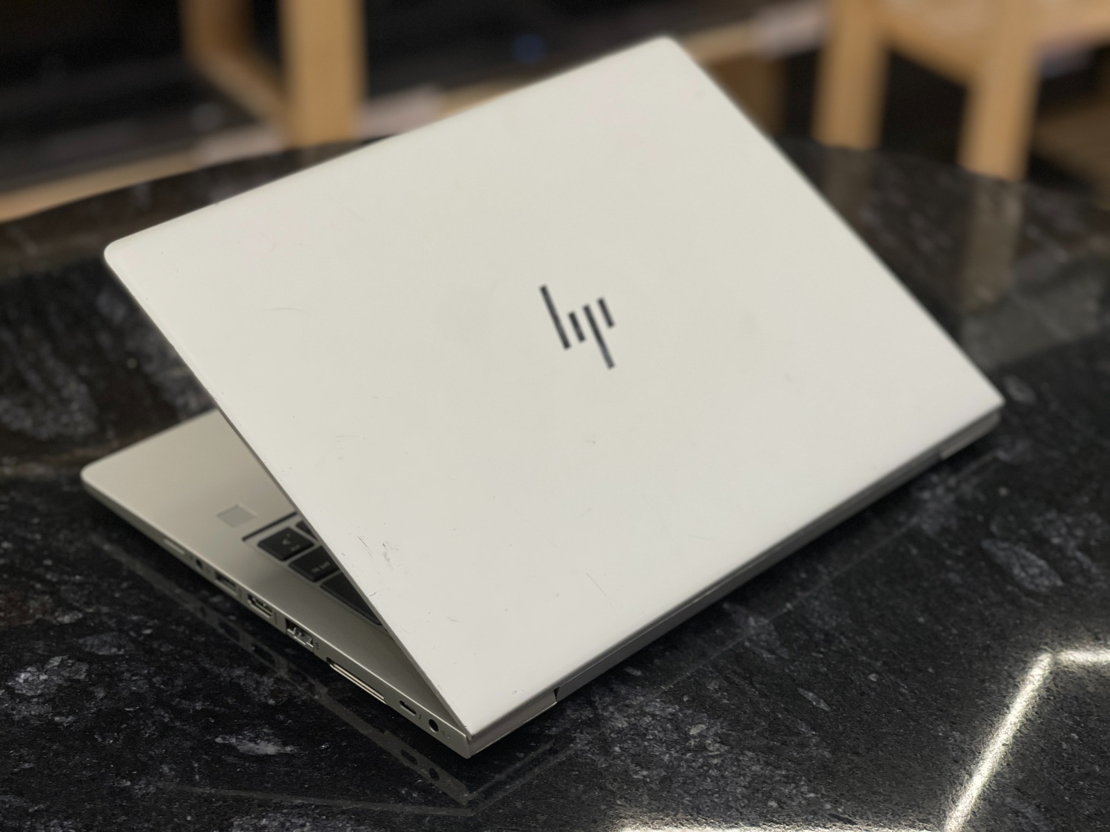 HP EliteBook 830 G5 — фото 4