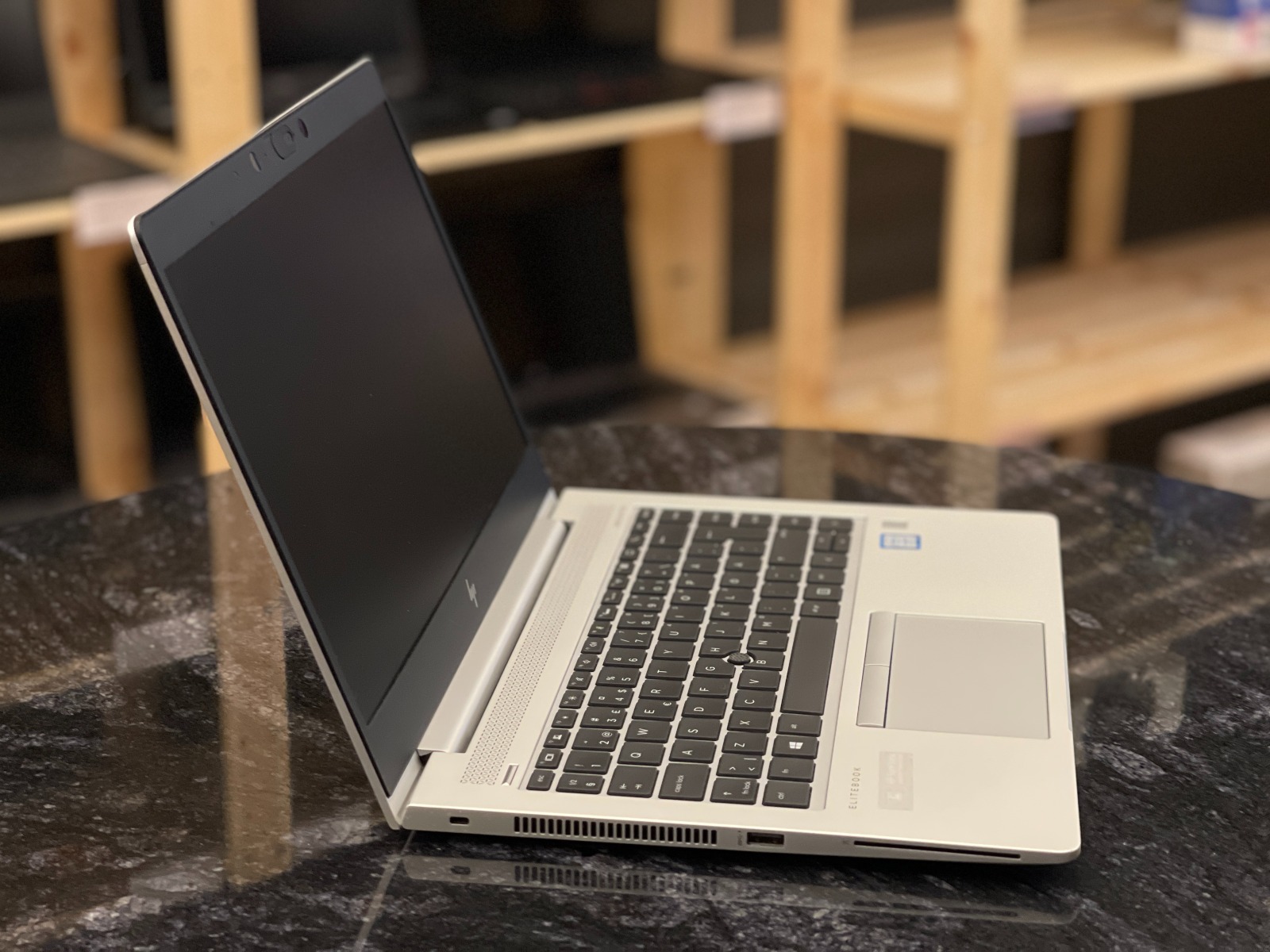 HP EliteBook 840 G5 — фото 2