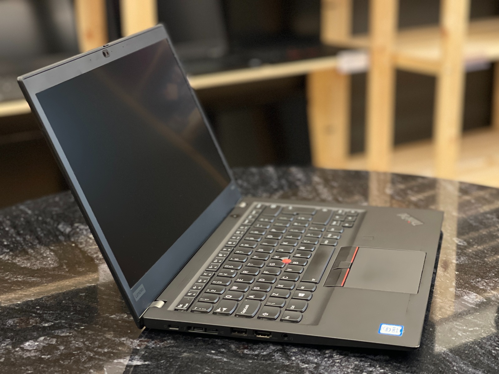 LENOVO ThinkPad T490s — фото 2