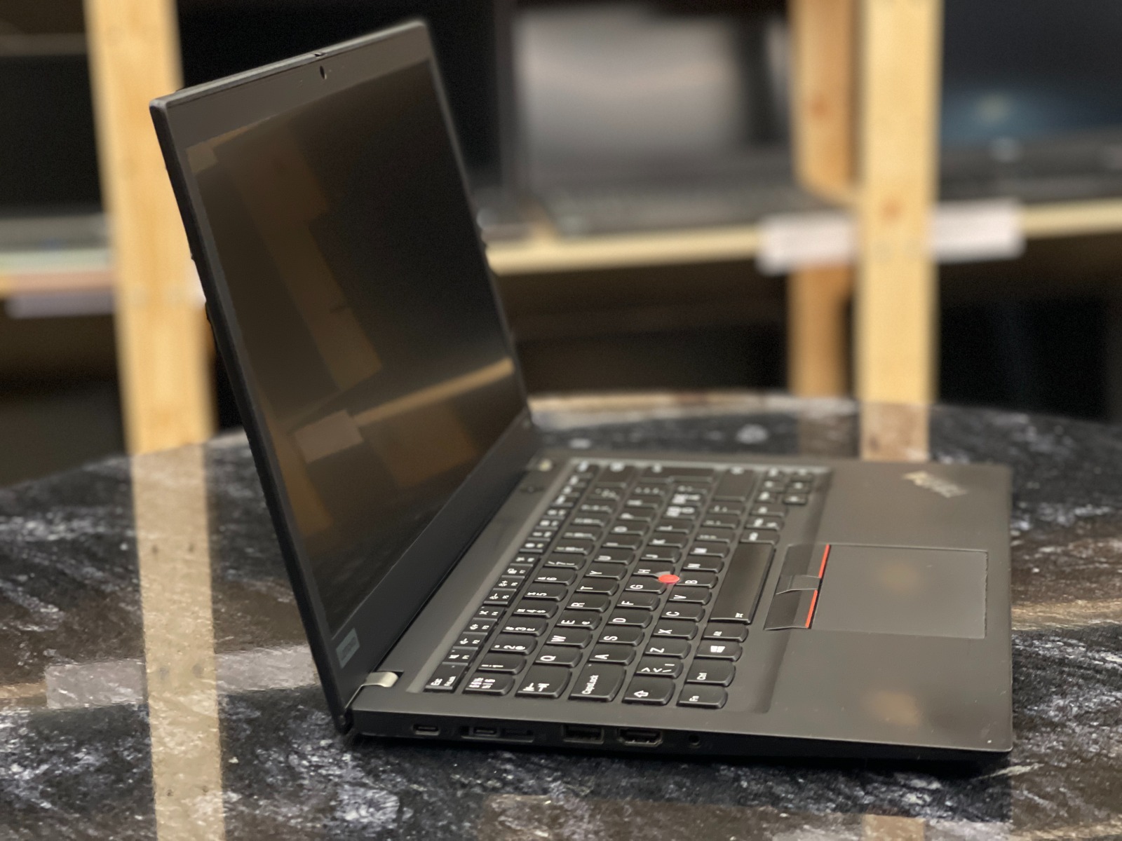 LENOVO ThinkPad T490s — фото 2