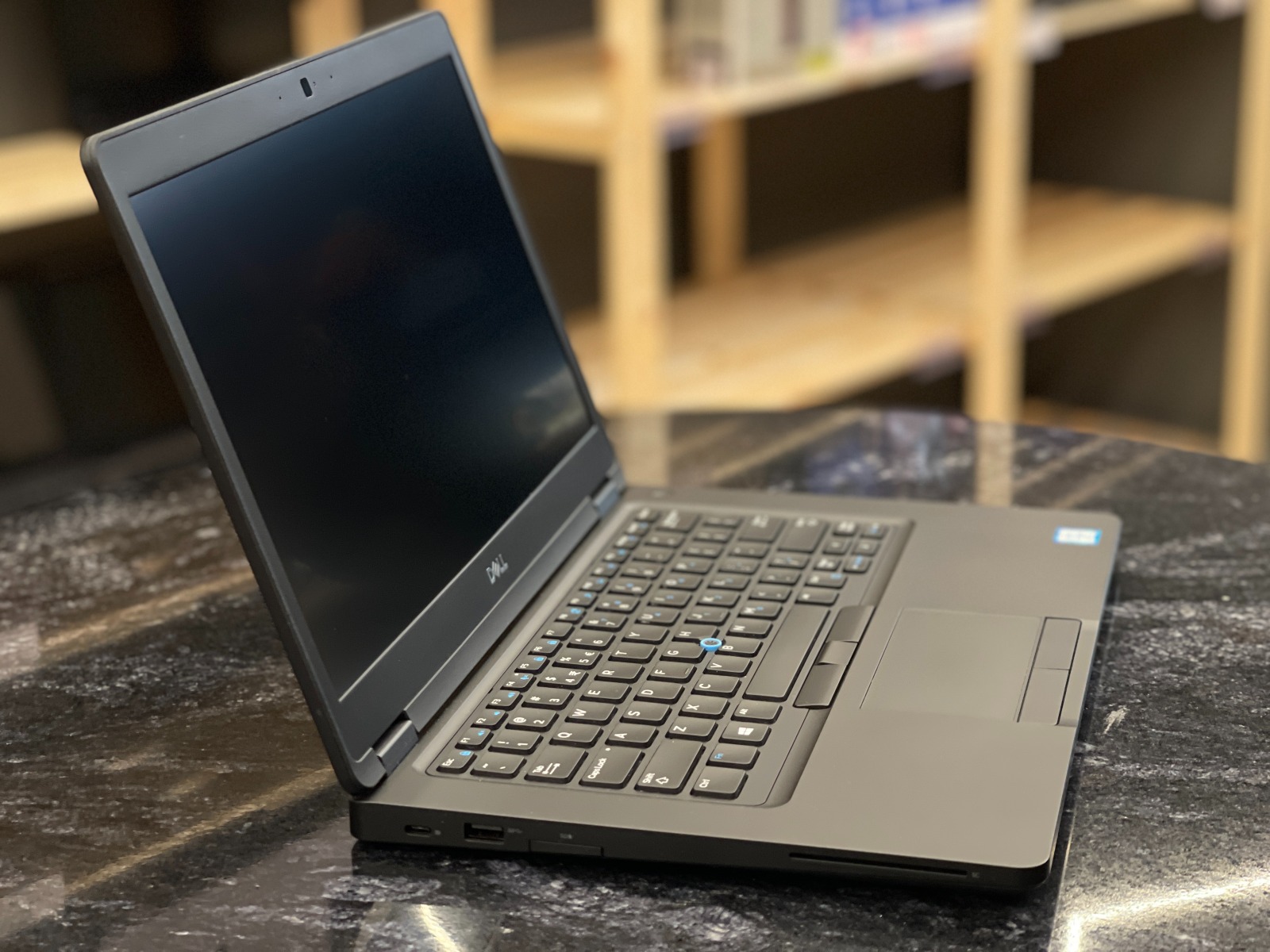 DELL Latitude 5490 — фото 2