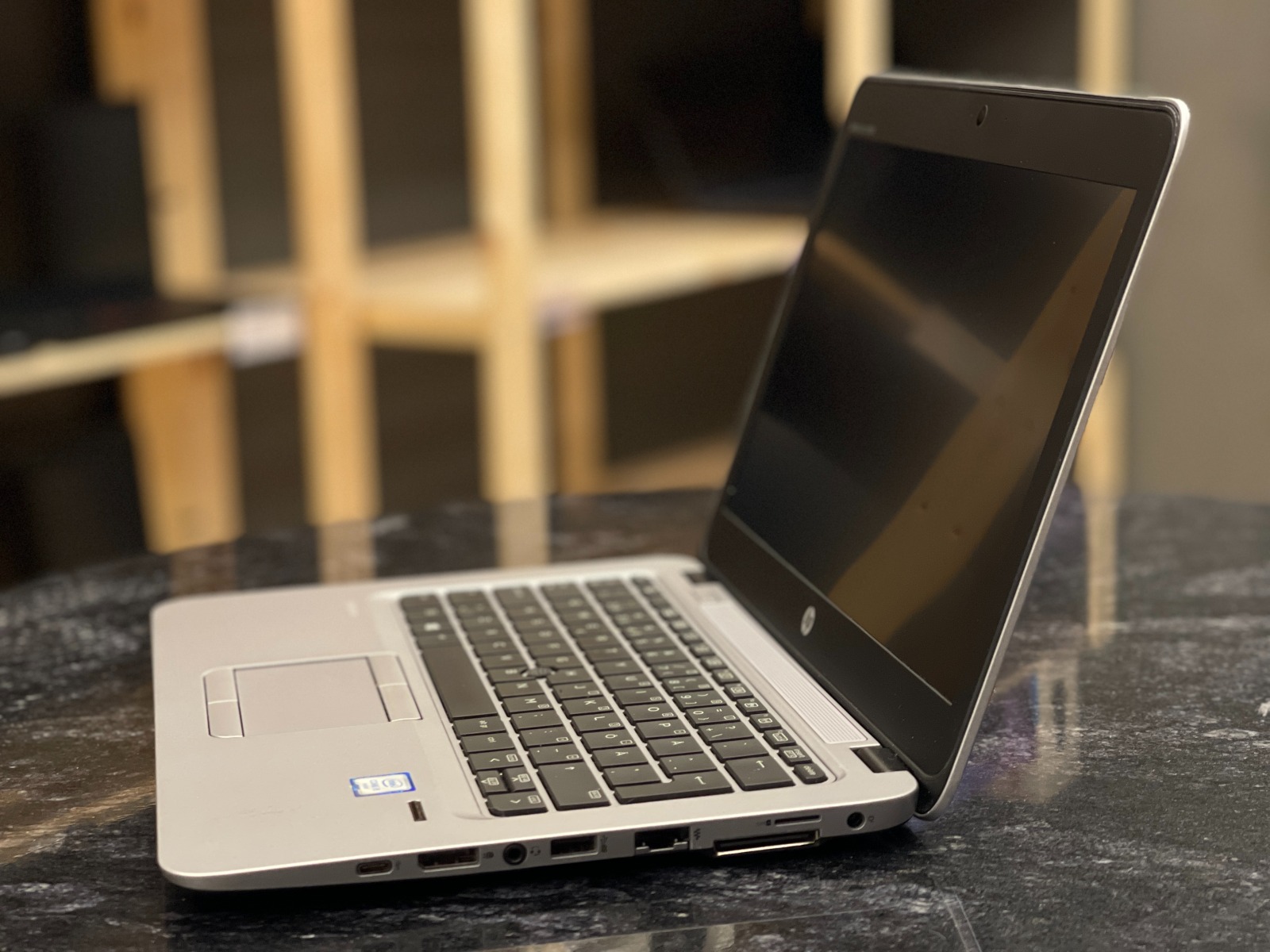 HP EliteBook 820 G3 — фото 3