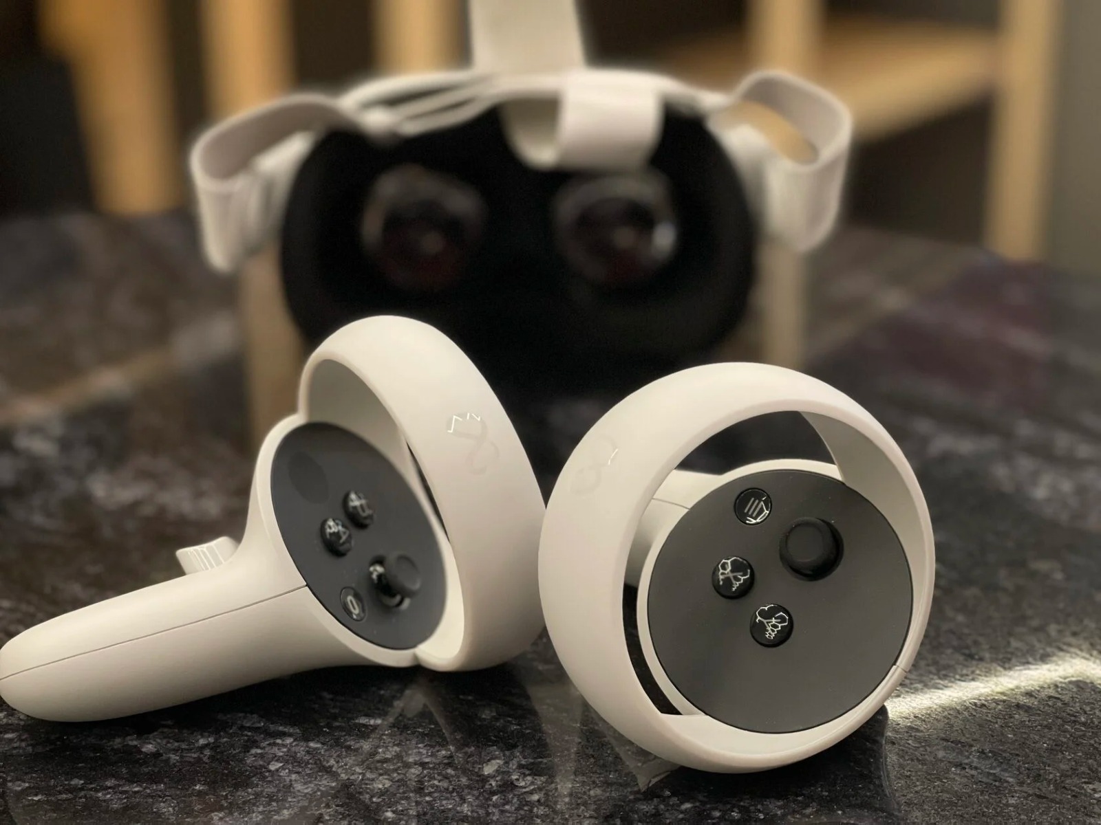 OCULUS Quest 2 (128 GB, White) — фото 2