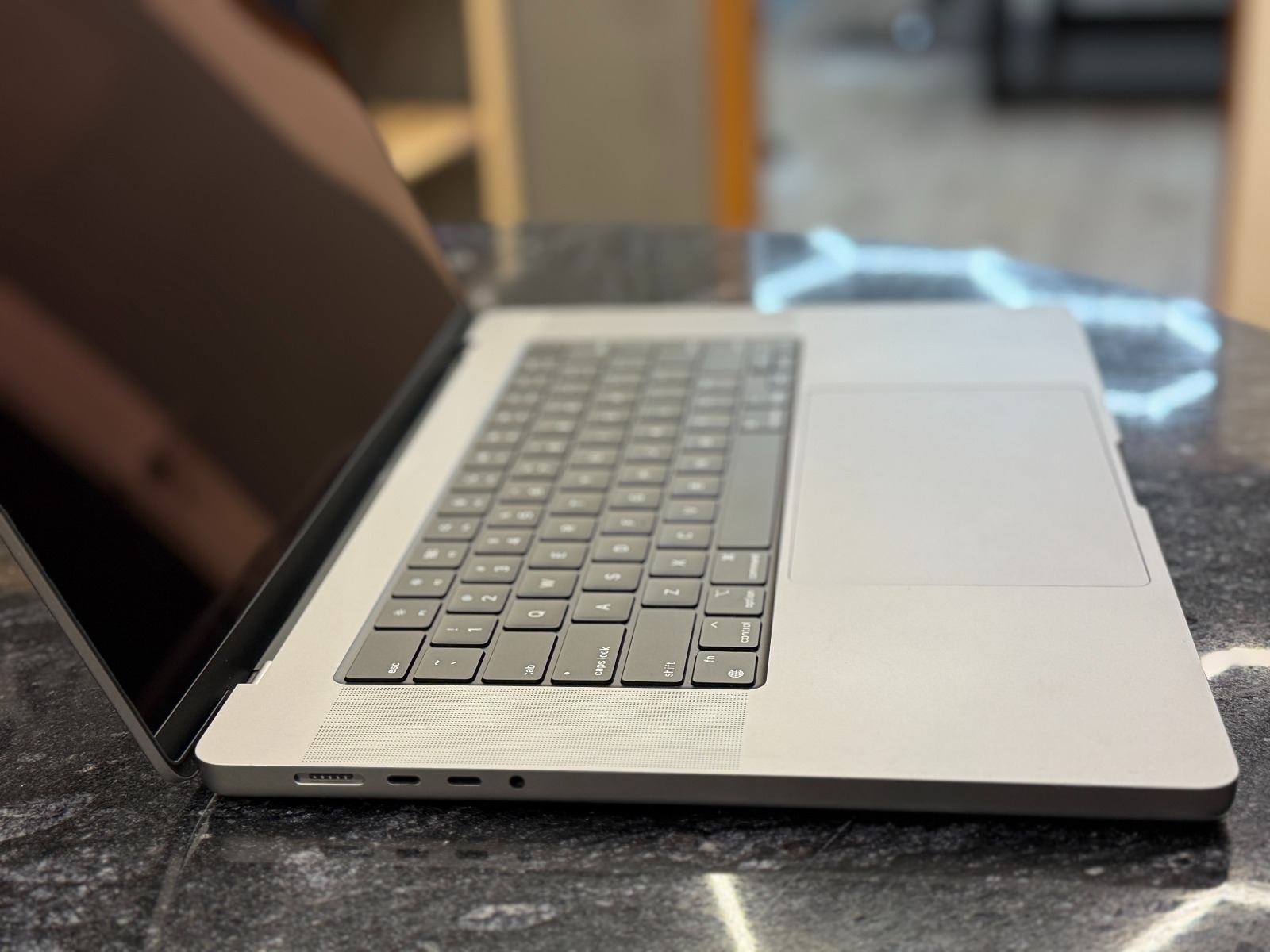 APPLE MacBook Pro A2485 (2021) — фото 3