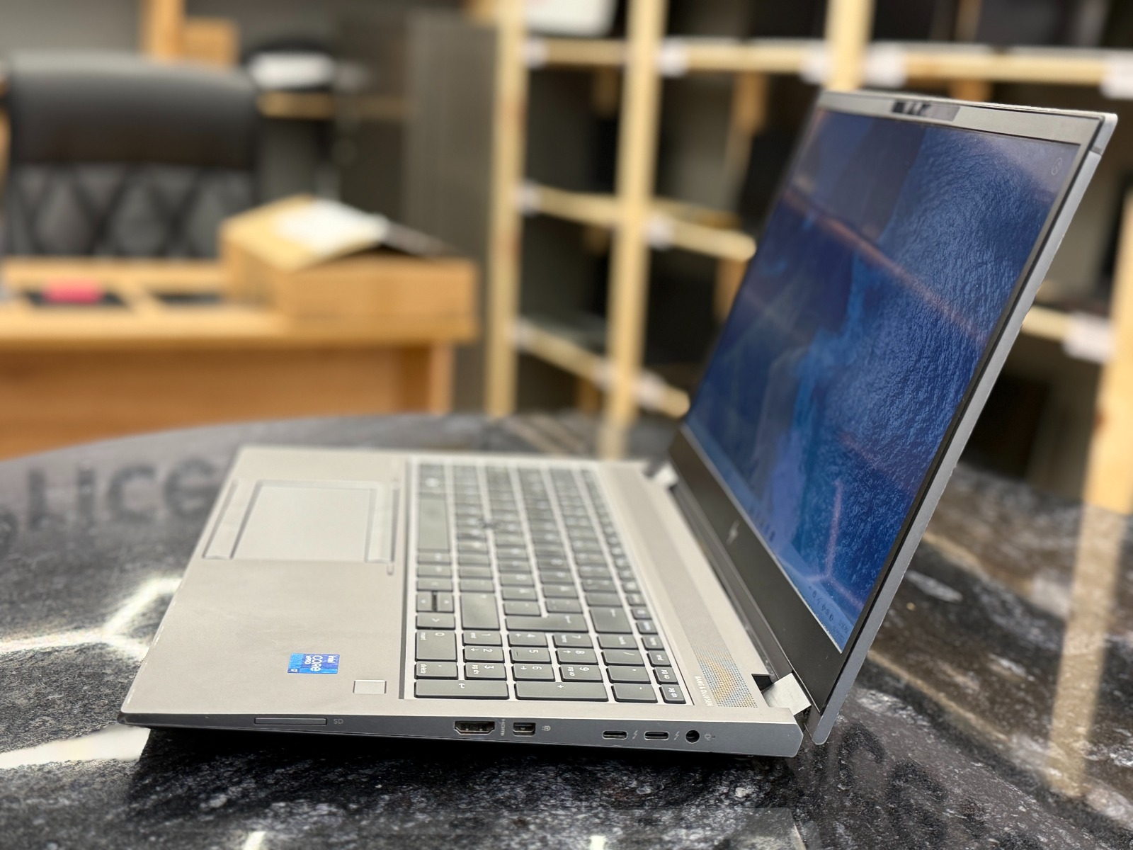 HP ZBook Fury G8 — фото 2