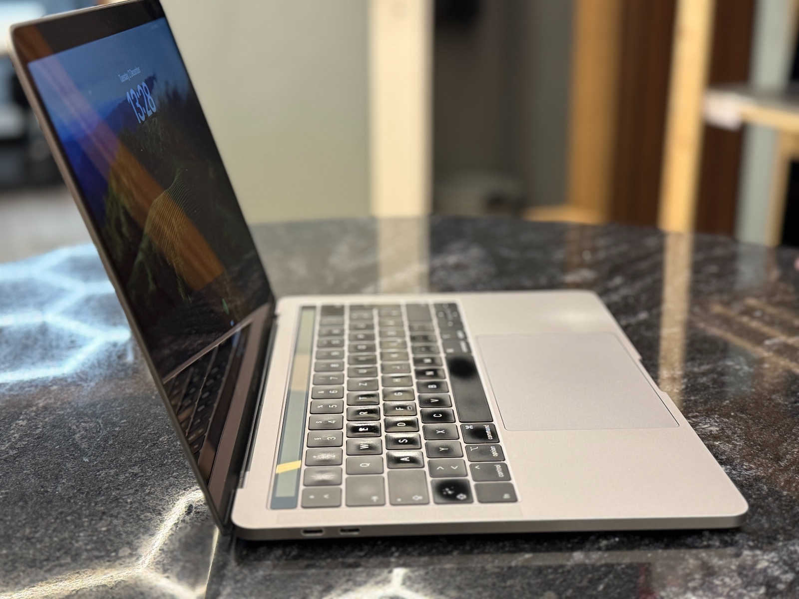 Apple MacBook Pro A2159 — фото 3