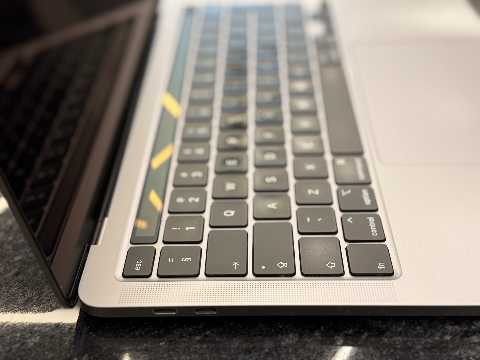 Apple MacBook Pro A2251 (2020) — фото 4