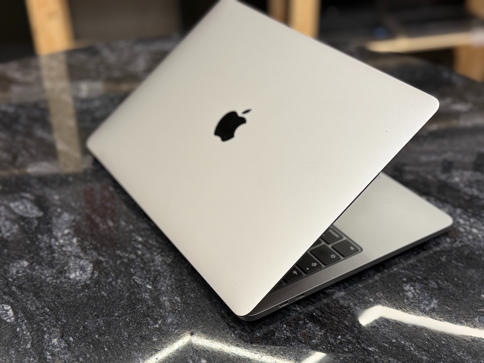 Apple MacBook Pro A2251 (2020) — фото 7