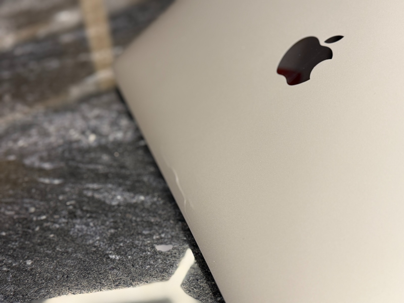 Apple MacBook Pro A1989 (2019) — фото 7