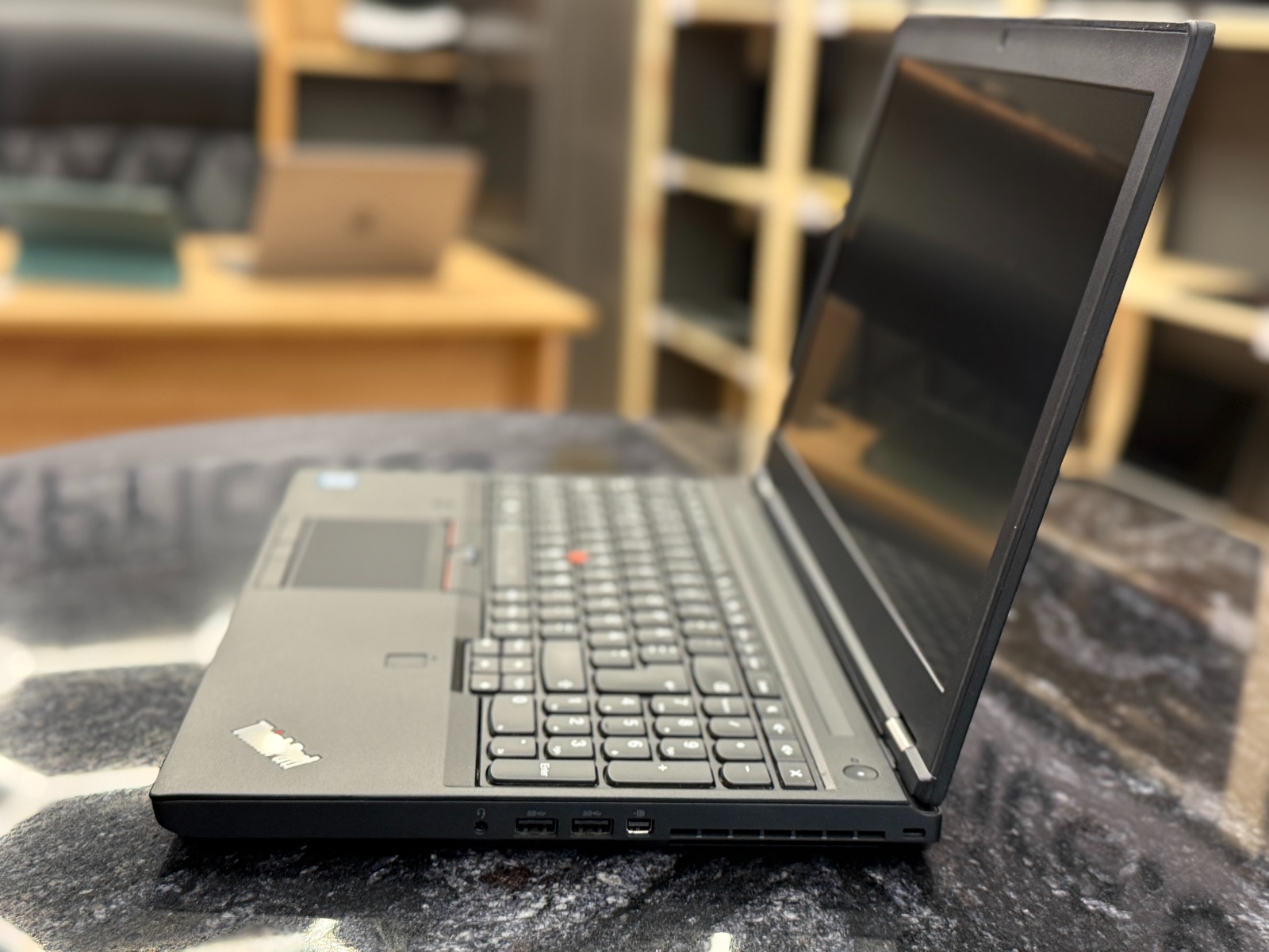 Lenovo ThinkPad P50 — фото 3