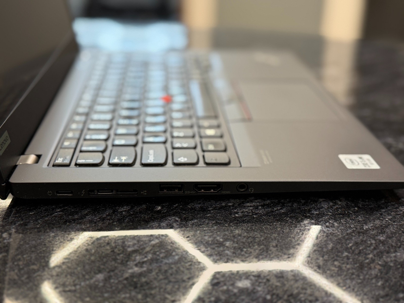 Lenovo ThinkPad X13 Gen1 Touch (Сенсорный) — фото 2