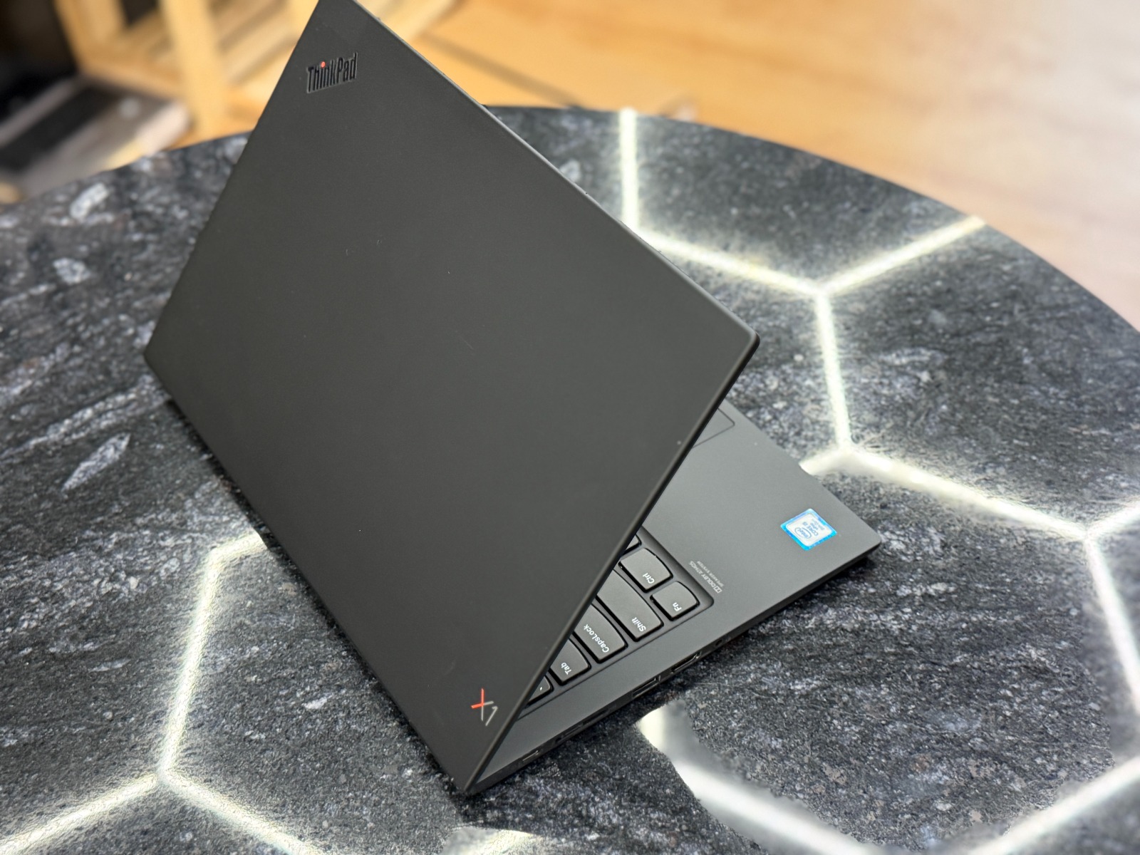 Lenovo ThinkPad X1 Carbon 7th Touch (Сенсорный) — фото 5