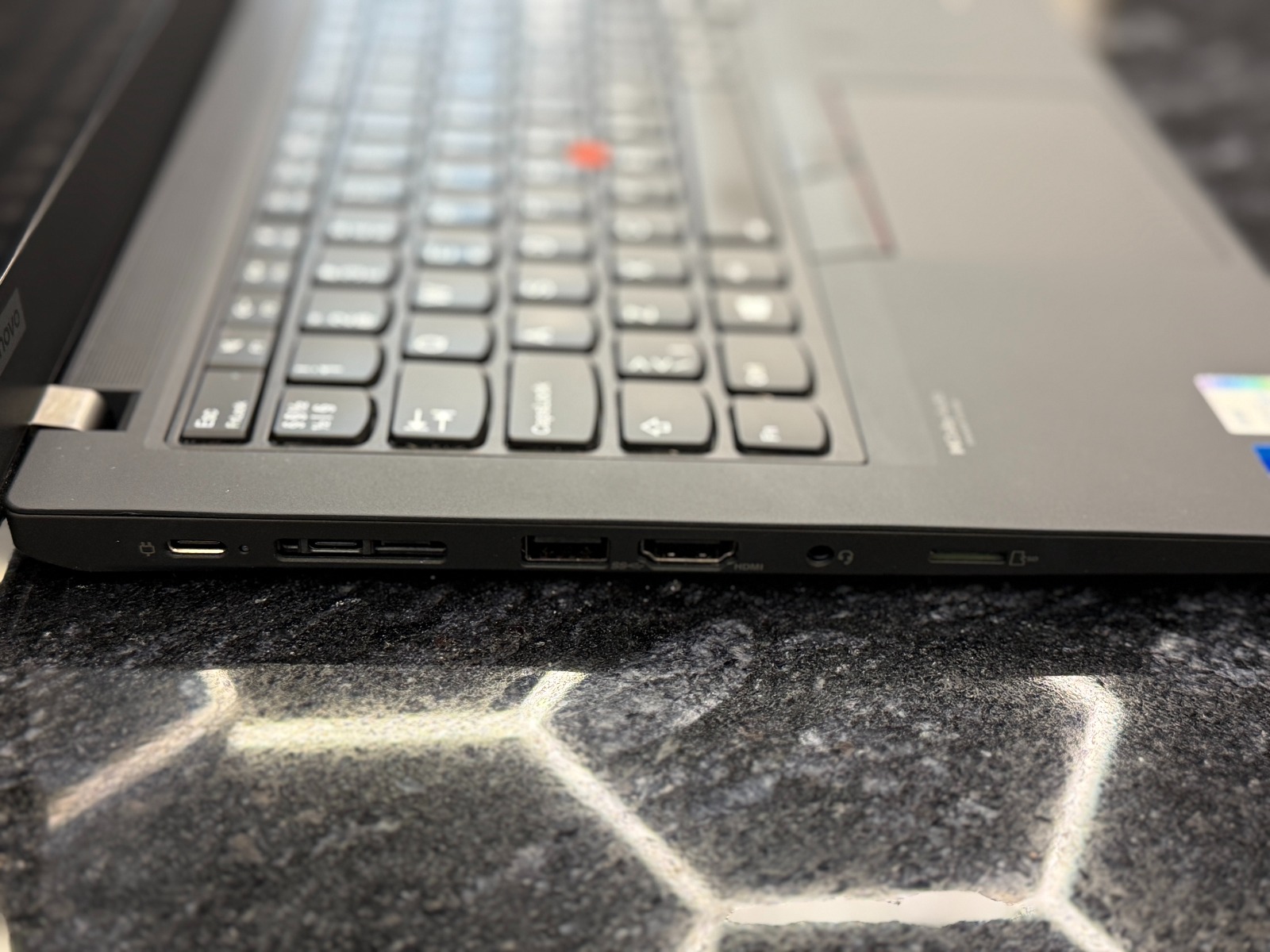 Lenovo ThinkPad T14 Gen2 — фото 3