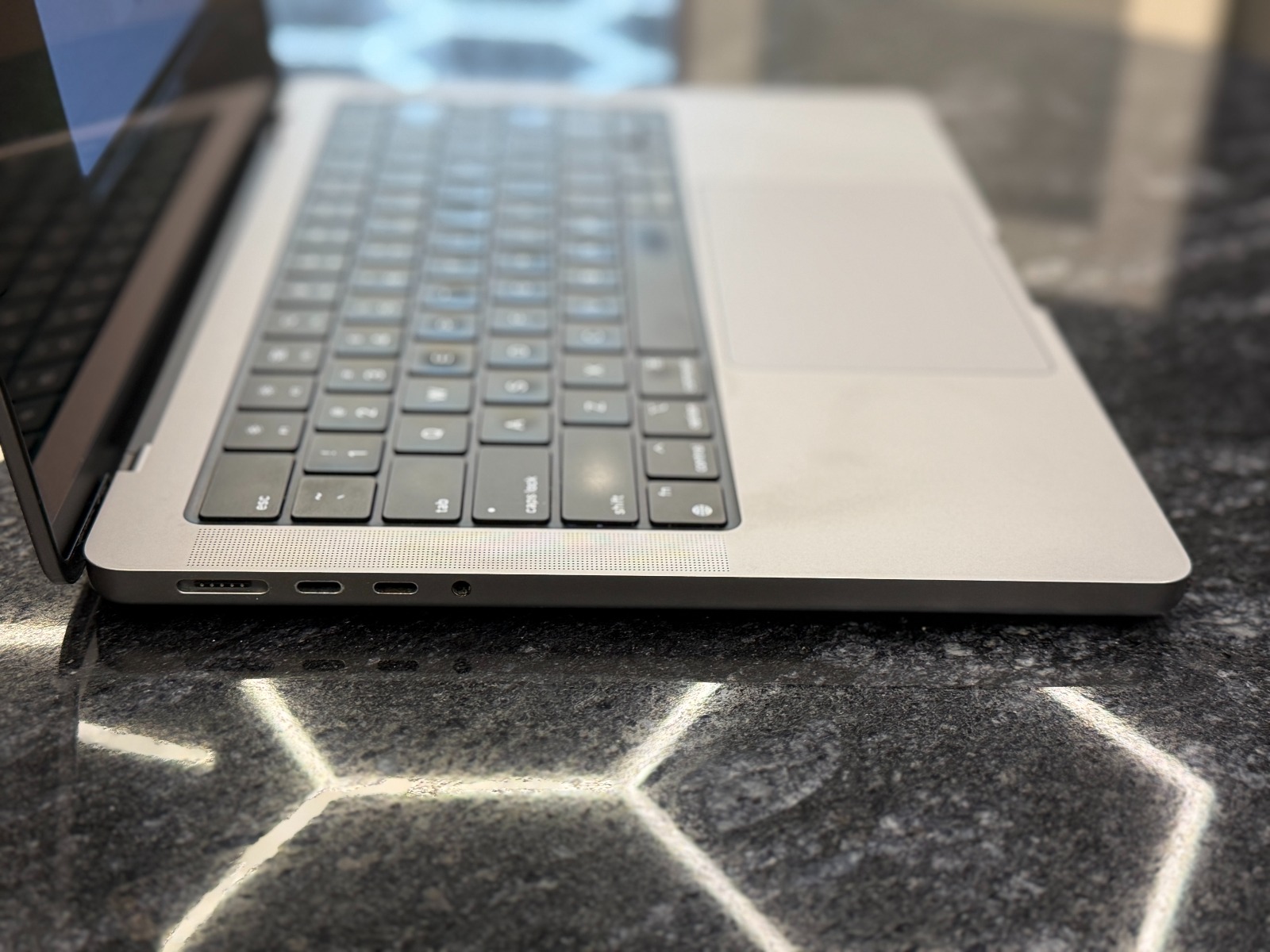 Apple MacBook Pro A2442 14" (2021) Space Gray — фото 3