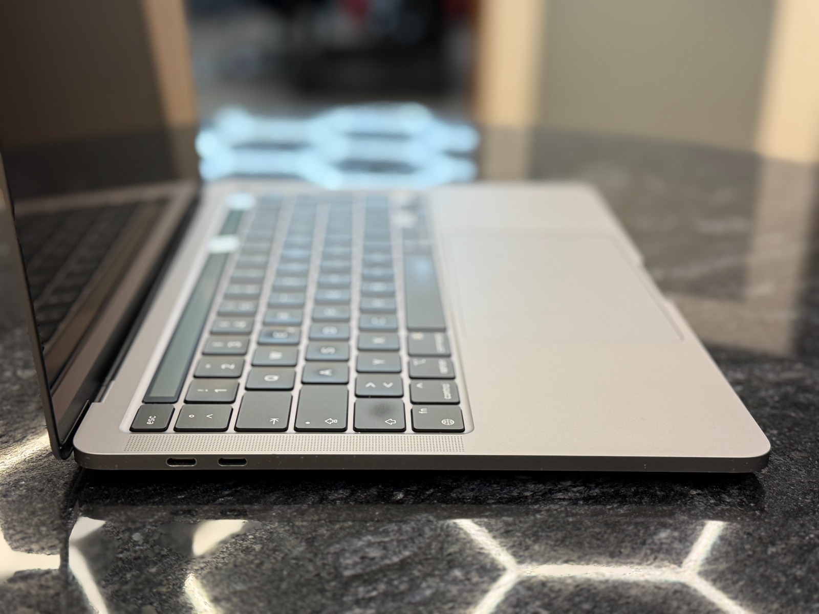 MacBook Pro M1 13.3″ A2338 (2020) — фото 3