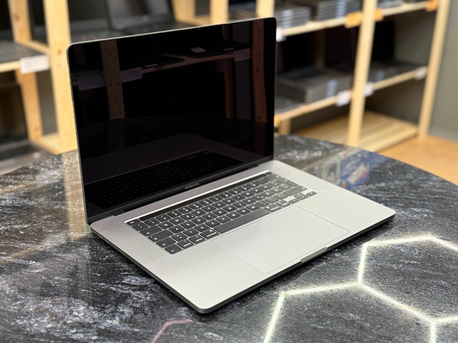 MacBook Pro A2141 16"(2019)