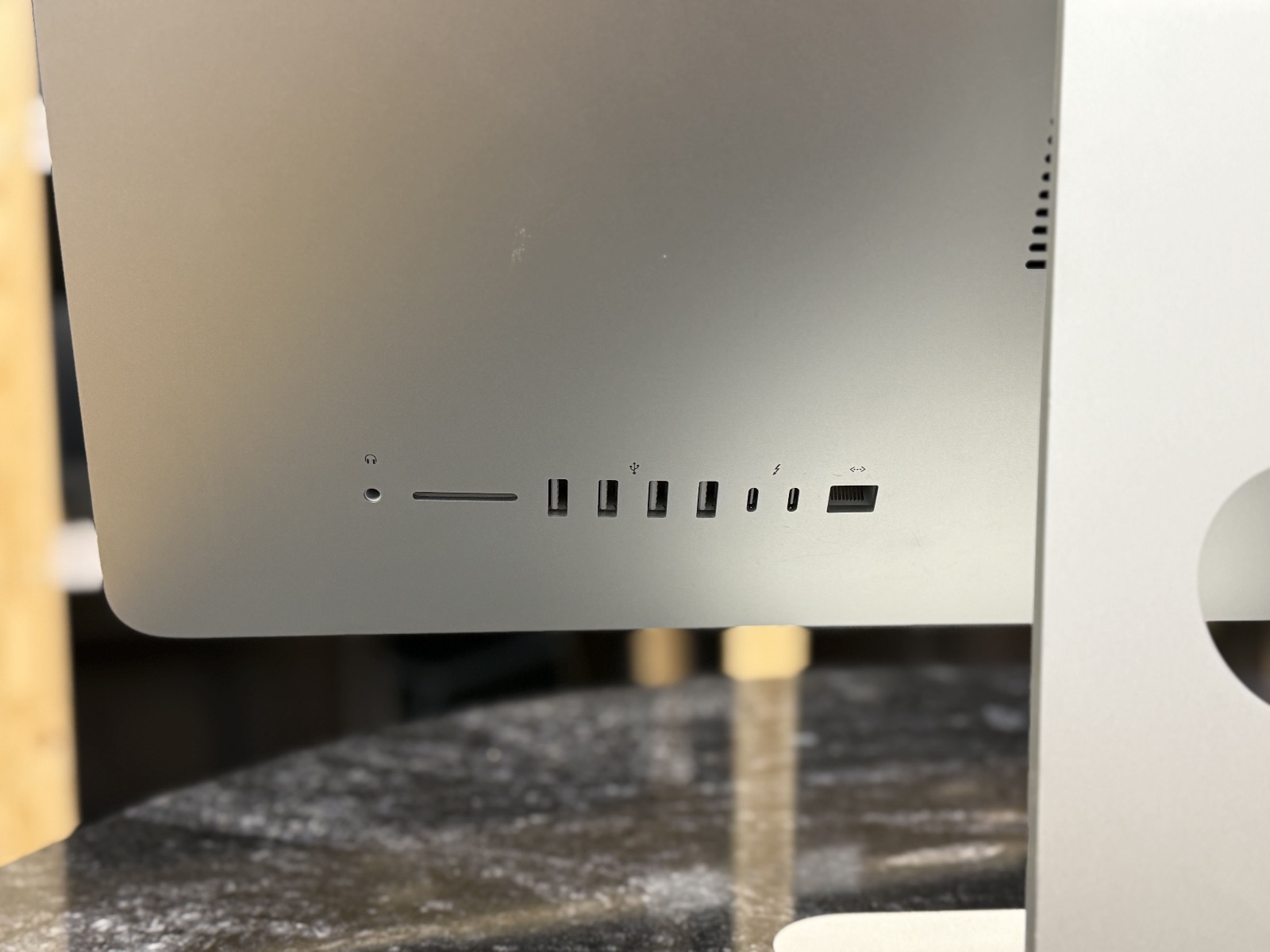 iMac 21.5" 4K (2017)  — фото 4