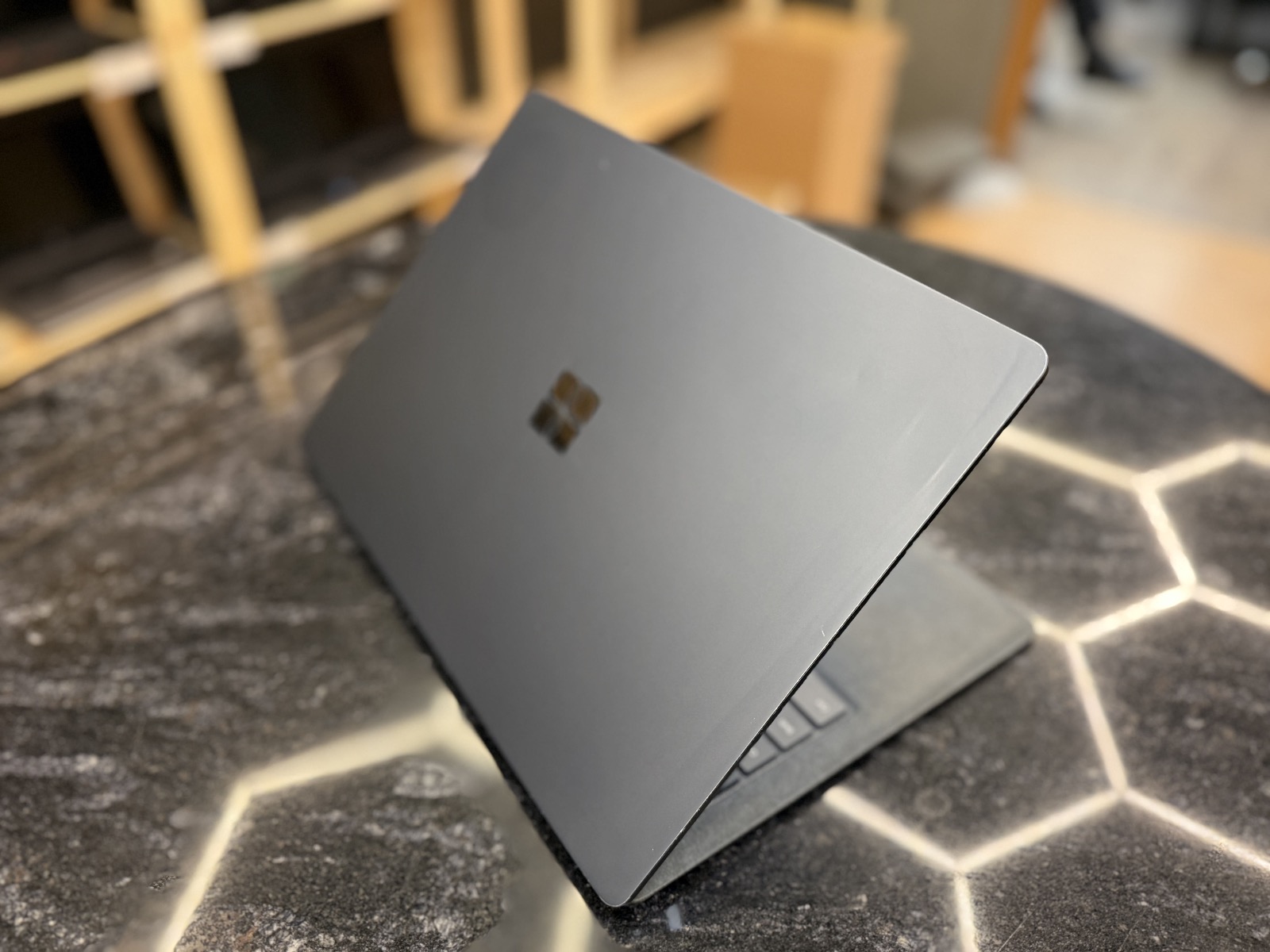 Microsoft Surface Laptop Touch 13.5" (Сенсорный) — фото 5