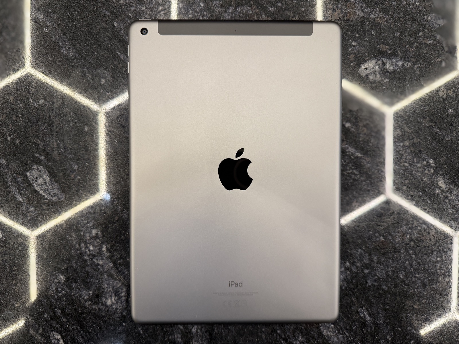 Apple iPad 7. generace - 32 GB (2019) - Repasovaný — foto :číslo