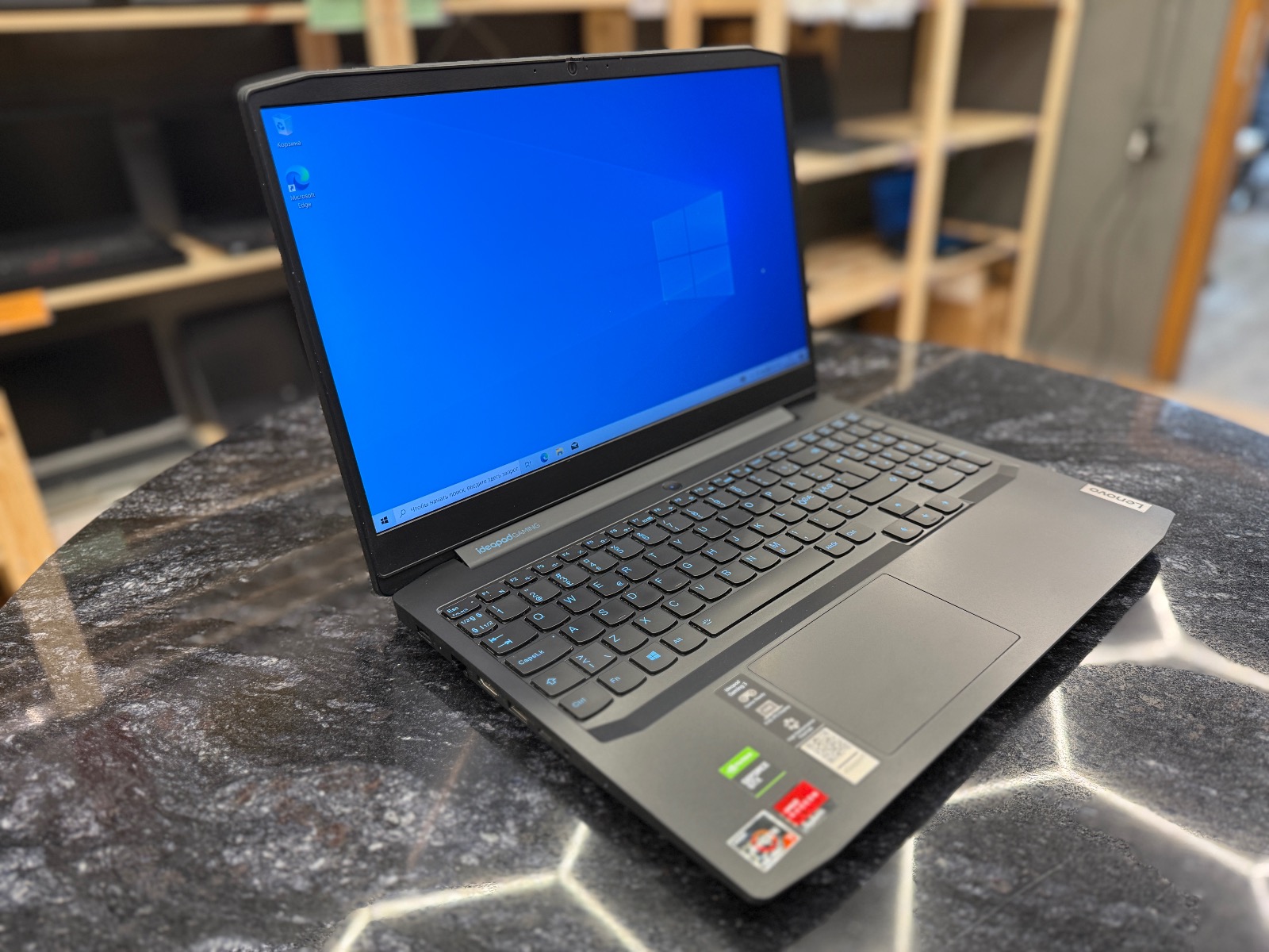 Lenovo Ideapad Gaming 3 15ARH05 15.6"