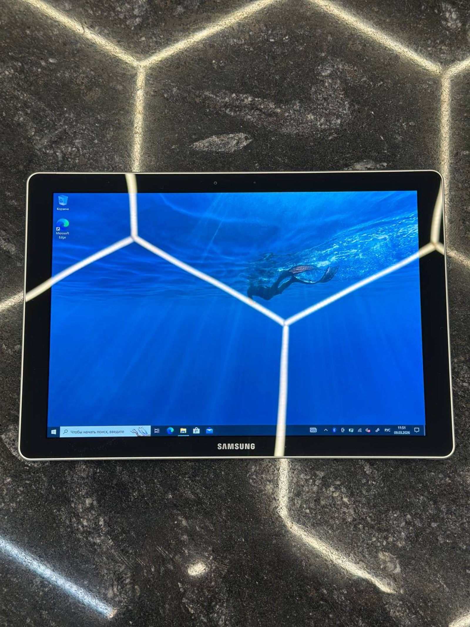 Samsung Galaxy Book Touch 12" — фото 1