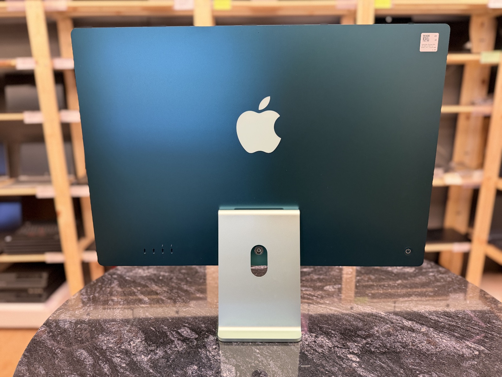 iMac (Retina 4.5K, 24″, 2021, M1) / 16GB / 256GB / Green — фото 3
