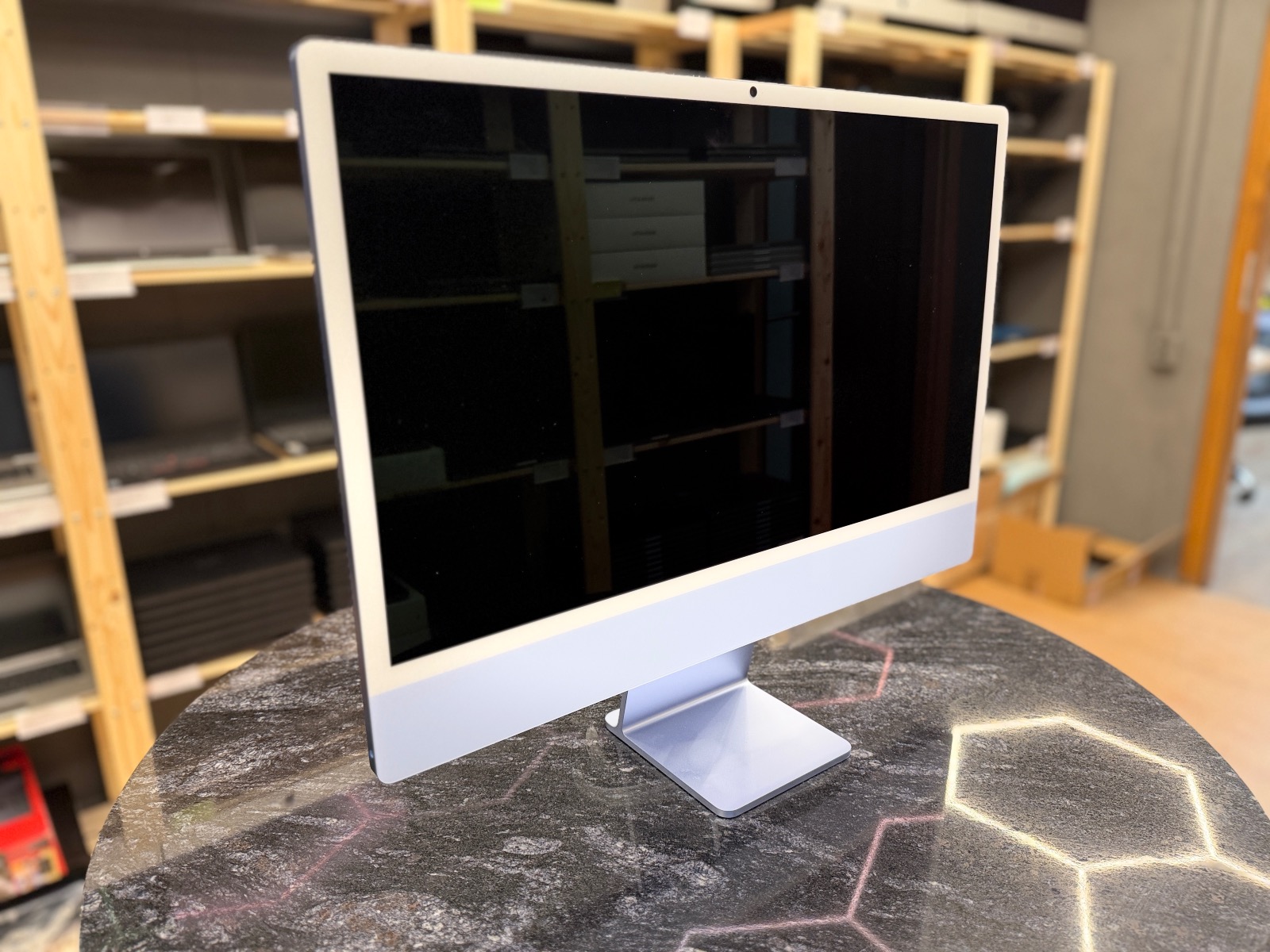 Apple iMac (Retina 4.5K, 24″, 2024, 4×TBT4, M4) / 16GB / 256GB SSD / Blue