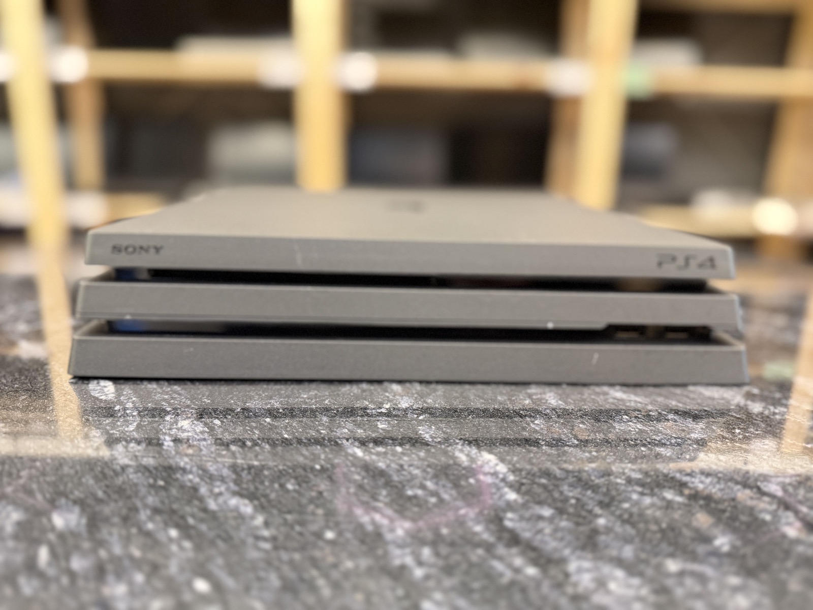 Sony PlayStation 4 Pro 1TB Black — фото 3