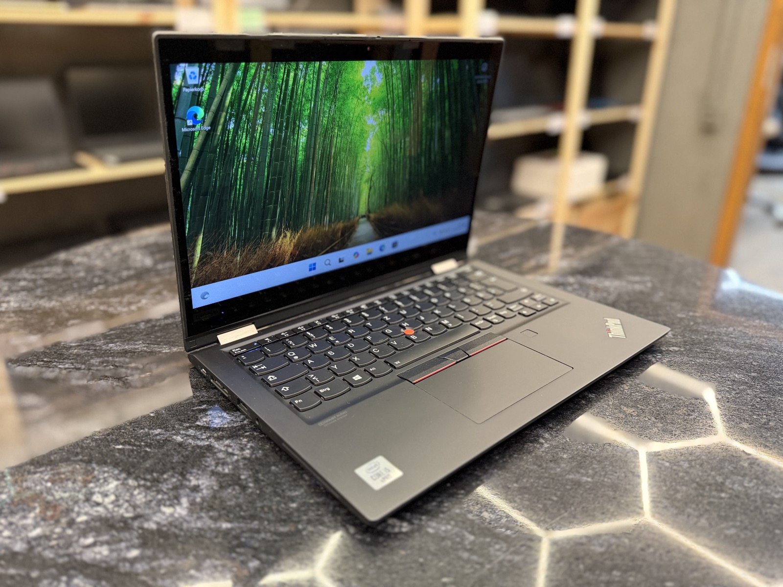  Lenovo ThinkPad X13 Gen. 1 Yoga 13.3" Сенсорный Трансформер 