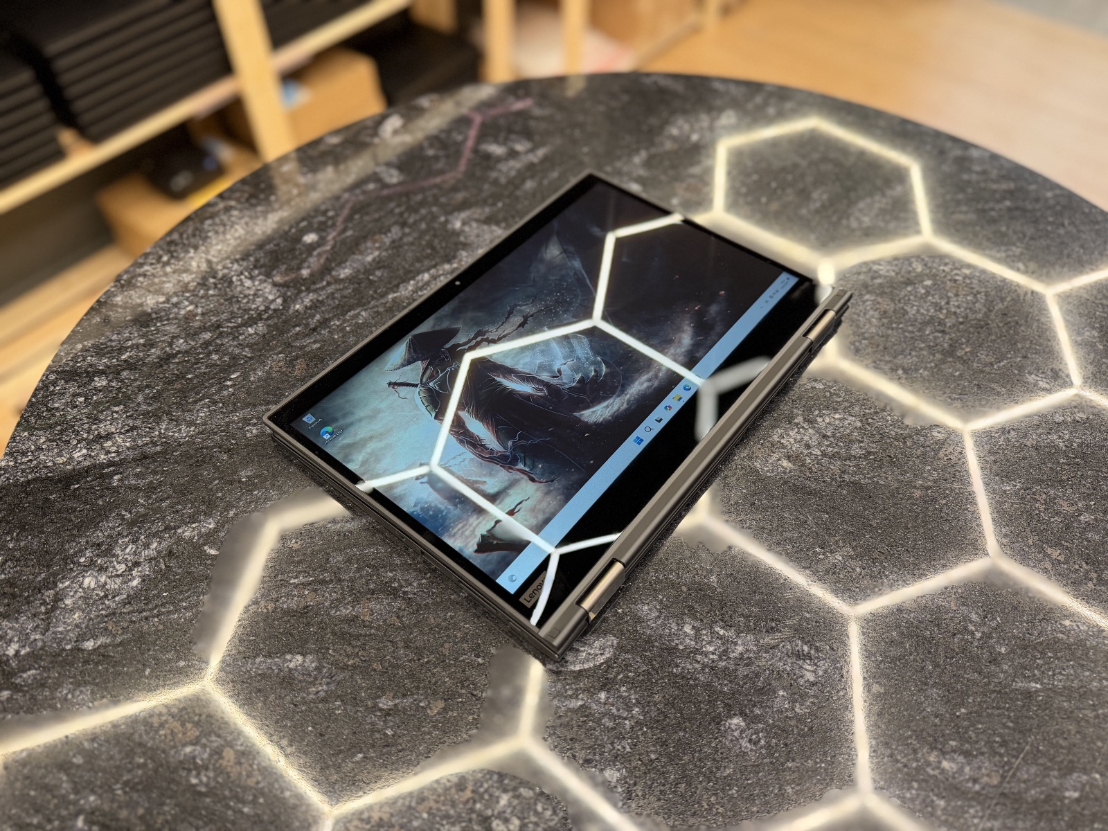 Lenovo ThinkPad X390 Yoga 13.3" Сенсорный Трансформер  — фото 3