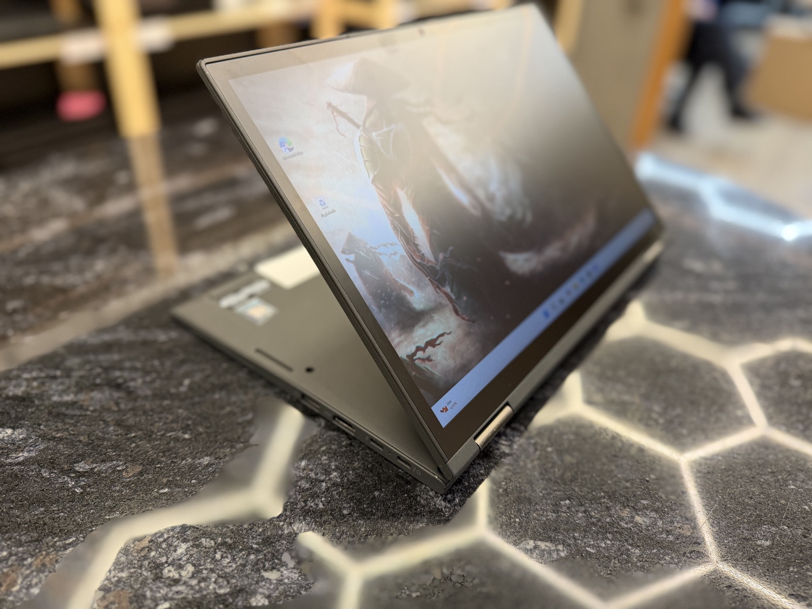 Lenovo ThinkPad X13 Gen. 2 Yoga 13.3" Сенсорный Трансформер  — фото 2