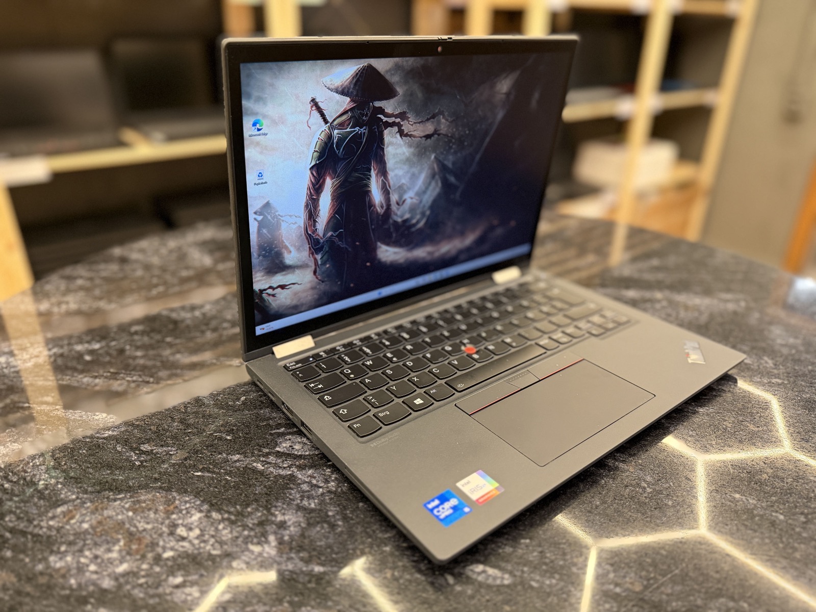 Lenovo ThinkPad X13 Gen. 2 Yoga 13.3" Сенсорный Трансформер  — фото 3