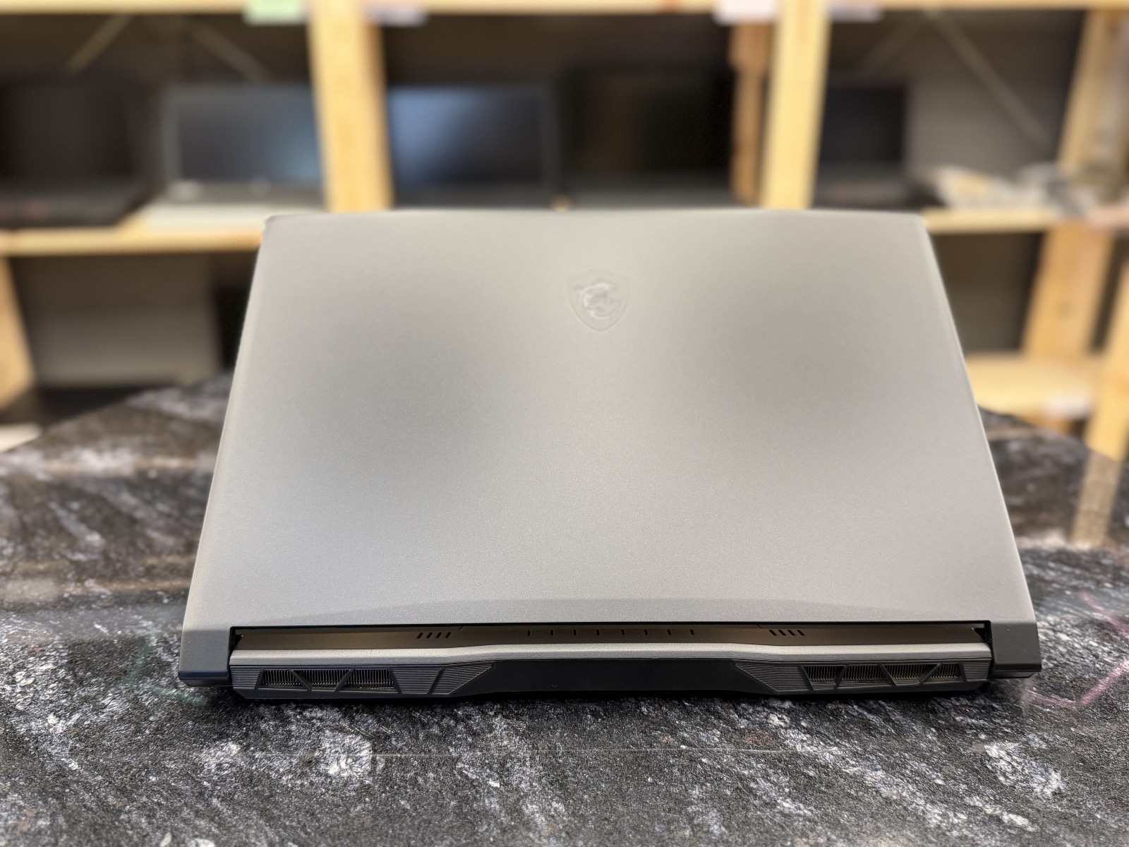 MSI Katana GF66 12UC — фото 6