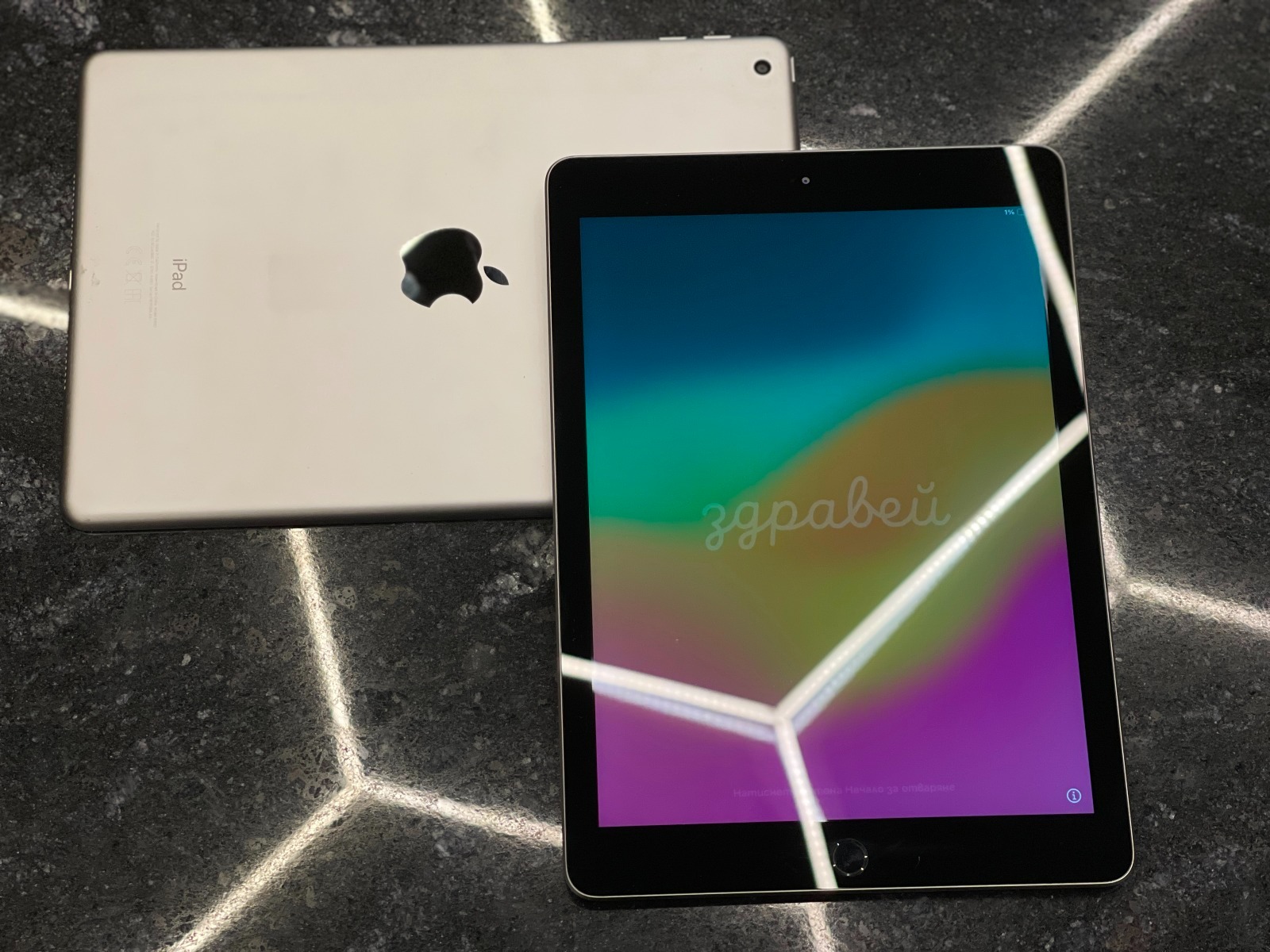 iPad 6th Gen 32GB WiFi + Cellular 2018 — фото 1