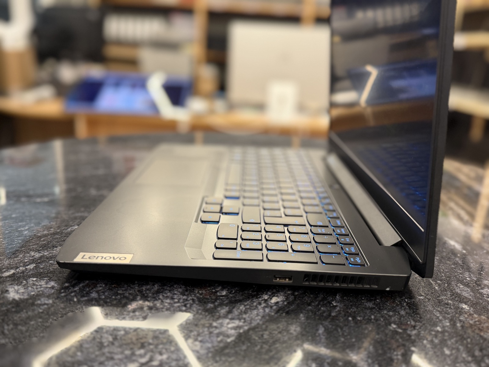 Lenovo IdeaPad Gaming 3 — фото 4