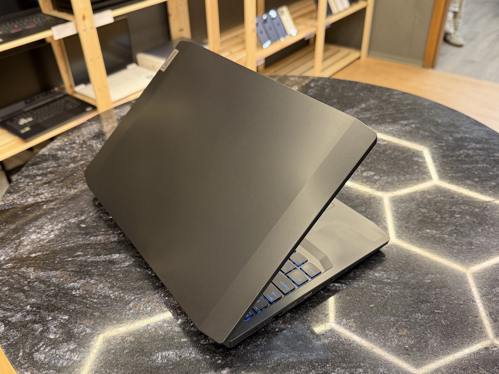 Lenovo IdeaPad Gaming 3 — фото 6